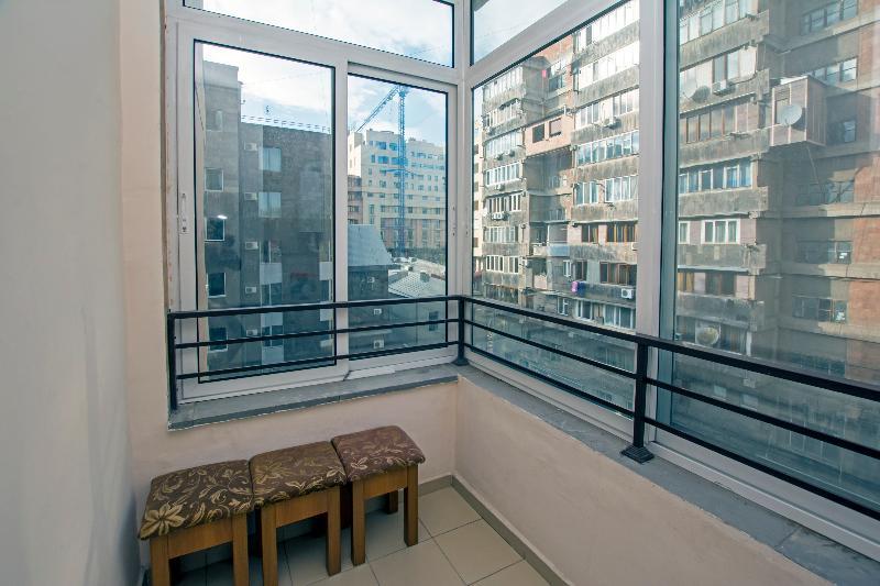 Flatsinyerevan At Aram Street Apartment Exterior foto